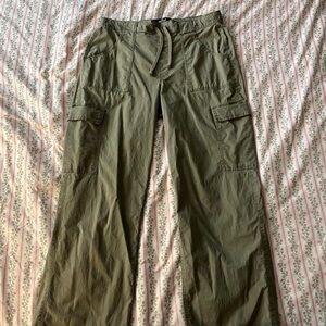 Khaki green cargo pants